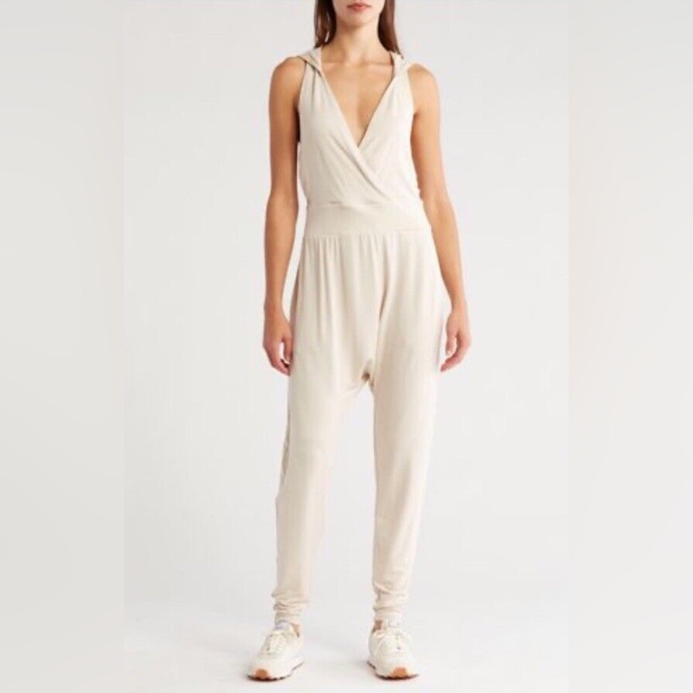NWT FP Movement Free People Second Chance One Piece Jumpsuit in Bamboo Beige‎ XL